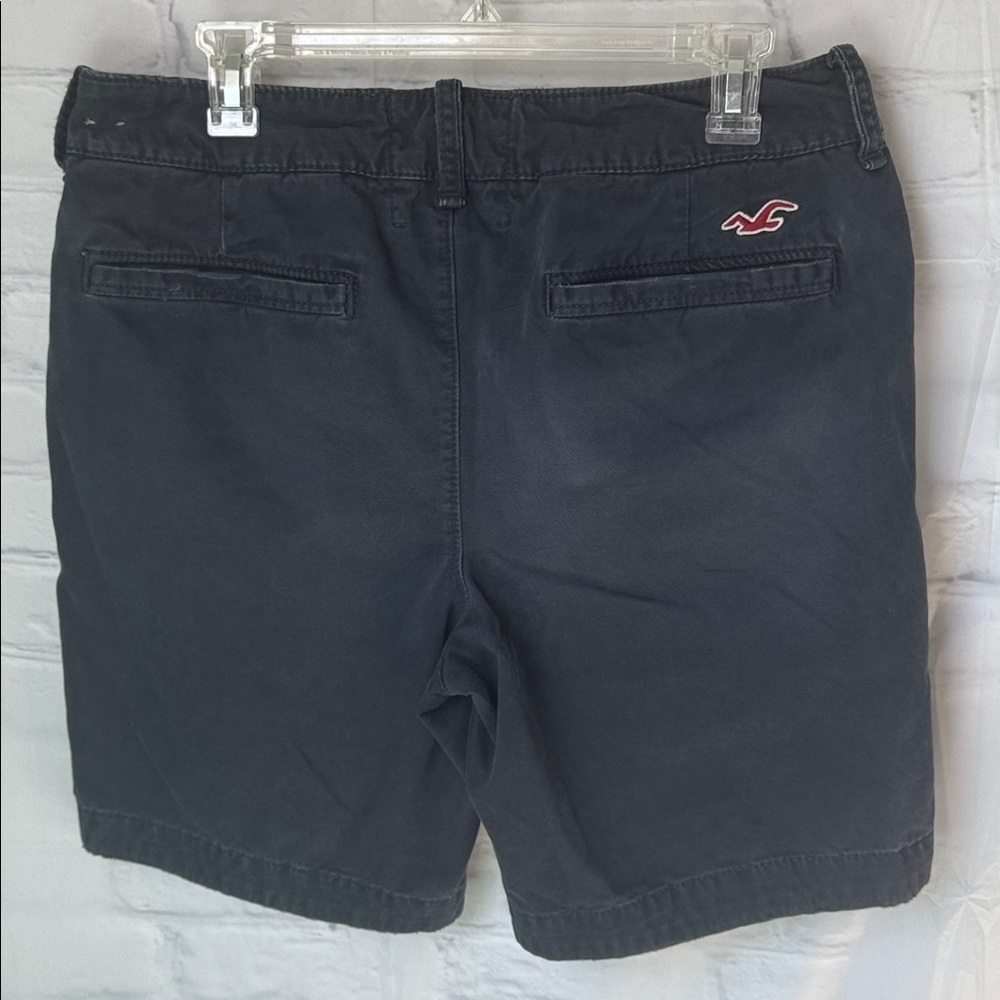 Hollister Men's Chino Shorts,  "Classic Fit" Waist 32 Blue - Picture 4 of 8